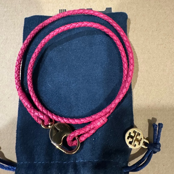 NWOT Tory Burch Braided Lock Triple Wrap Bracelet in Pink/Gold - Picture 4 of 4